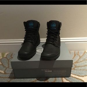 Palladium waterproof boots